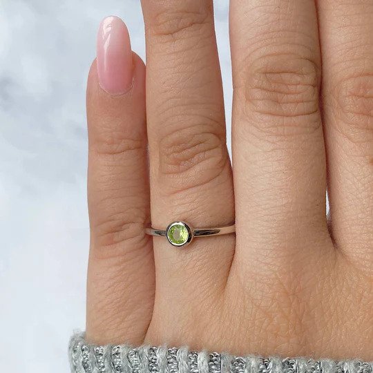 Peridot ring