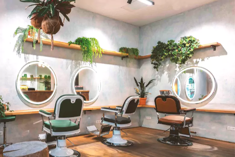 Salon Chairs That Amplify Your Brand: Color, Material, and Finishing Trends